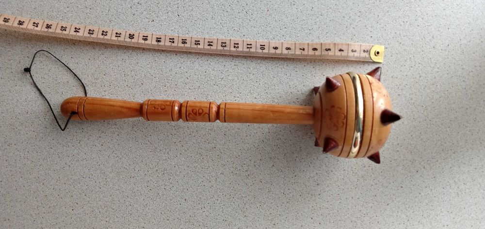 Дерев'яна сувенірна булава