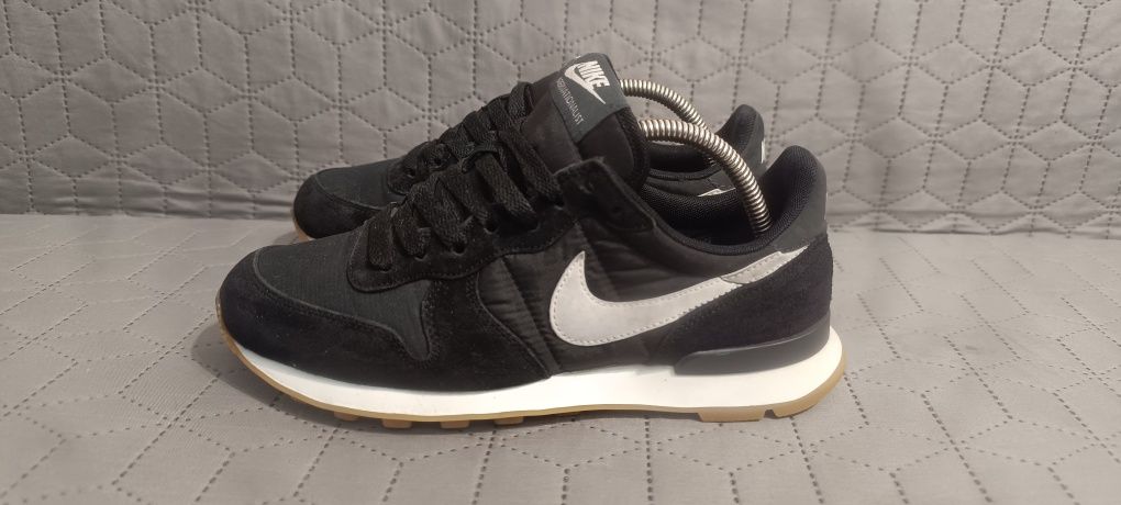Nike internationalist 38 5 24 5 25 2021 555 Olx