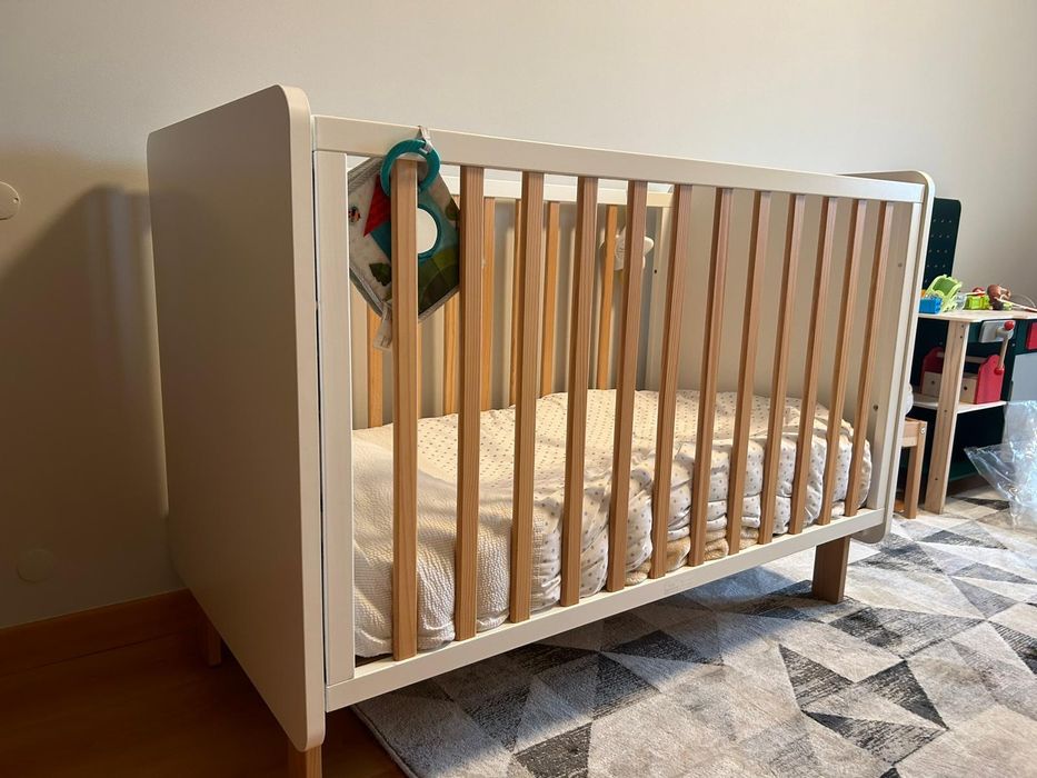 Cama berço criança