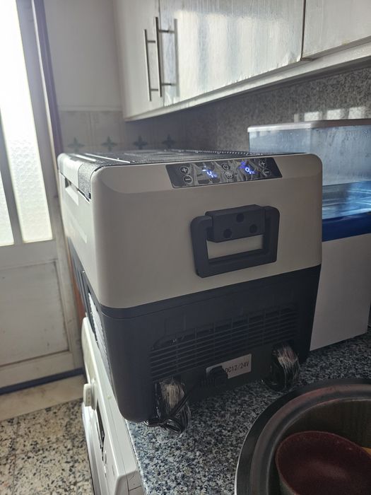 Arca figurifico portatil da vevor novo de 55 litros