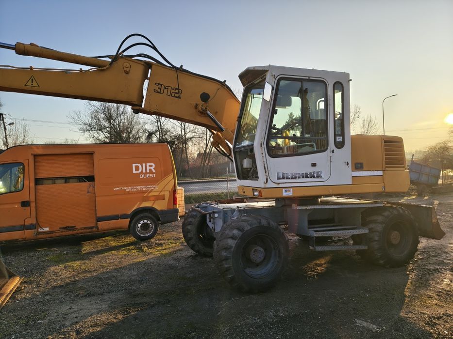 Koparka liebherr 312 316 rok prod 2000