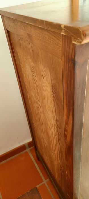 Cómoda vintage  em madeira –  gavetas azul turquesa