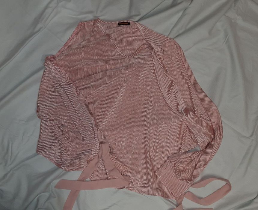 Блузи на літо без рукавів