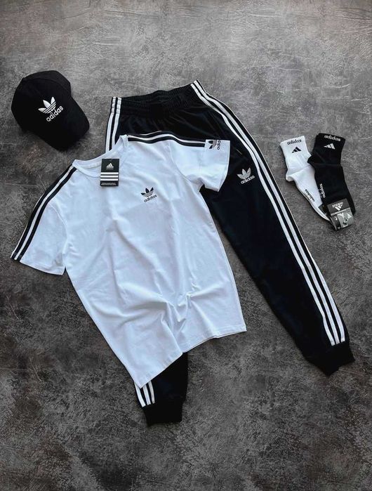 Спортивний комплект Адідас, чоловічі штани та кофта