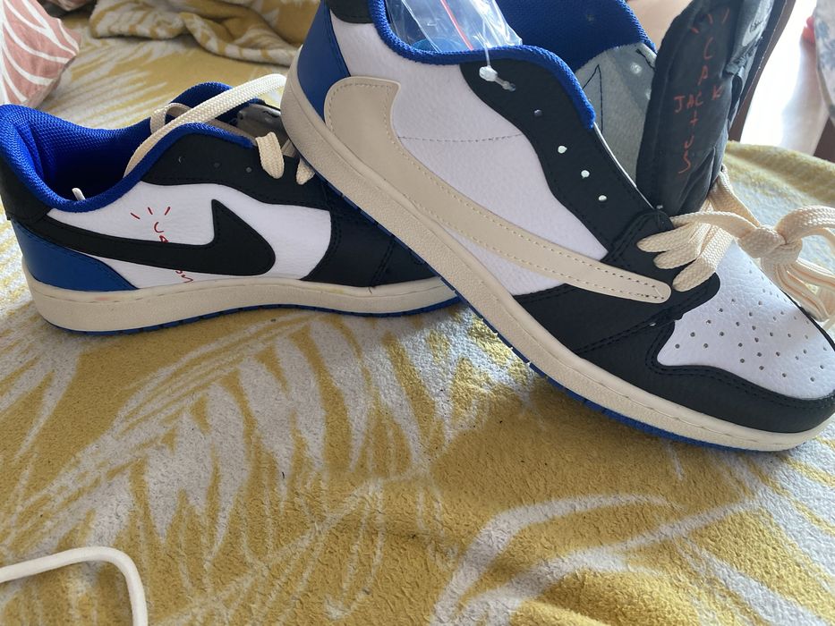 Buty bialo niebieskie