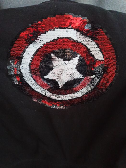 Bluza czarna, cekiny zmieniające się, Spiderman, Capitan Ameryka H&M