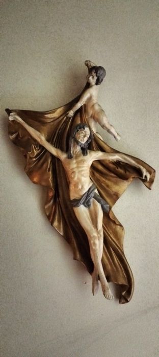 Cristo in manto pode pendurar