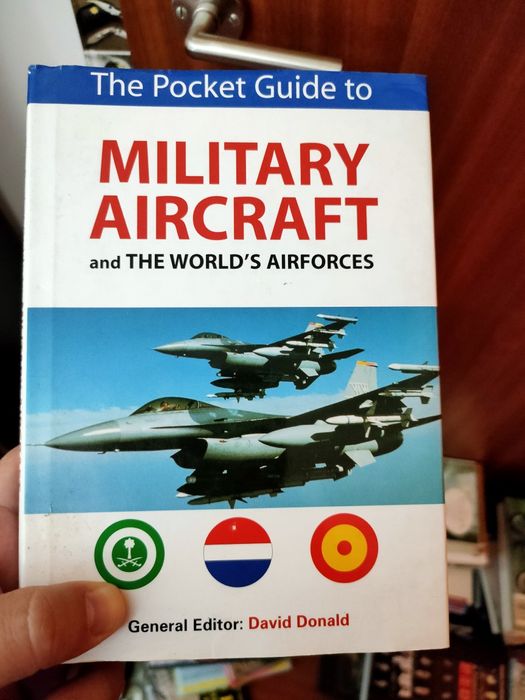 Livros variados técnicos