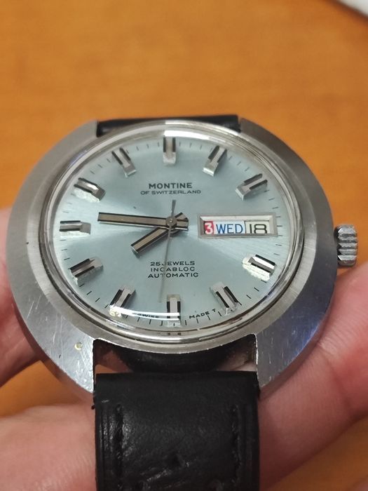 Montine of Switzerland - Automático - 25 jóias