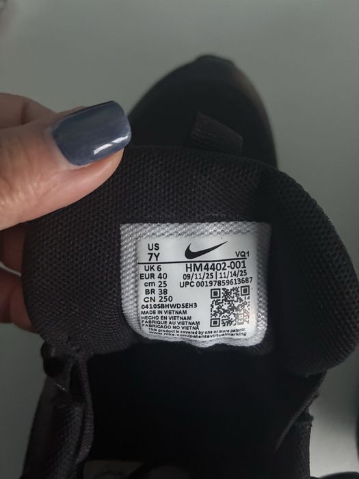 Buty Nike 40 czarne