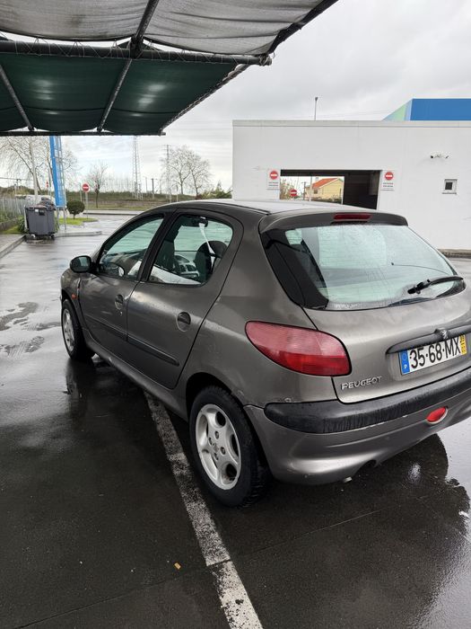 Pegeut 206  1.1 gasolina