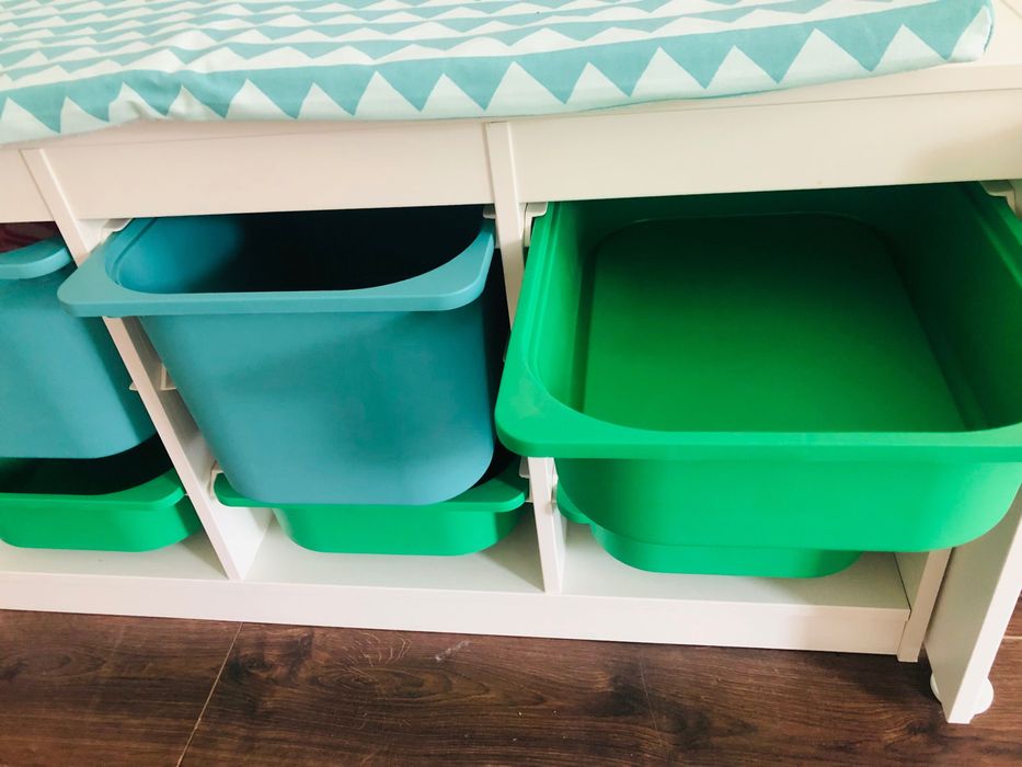Szafka/komoda dziecięca IKEA z pojemnikami