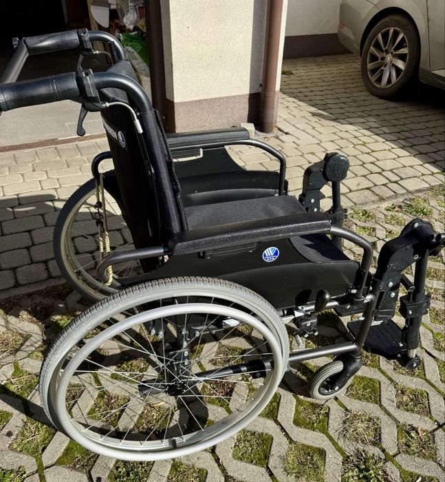 Wózek inwalidzki Vermeiren D200