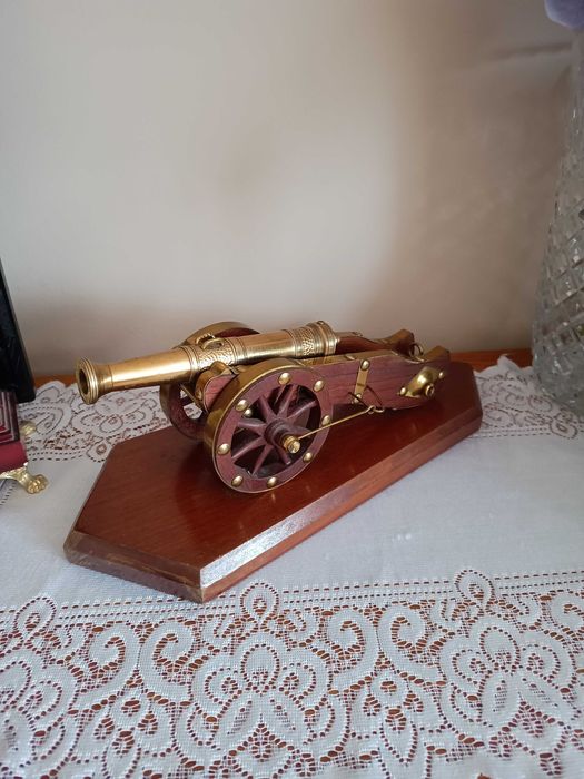 Armata, mosiądz, ciekawe wykonanie