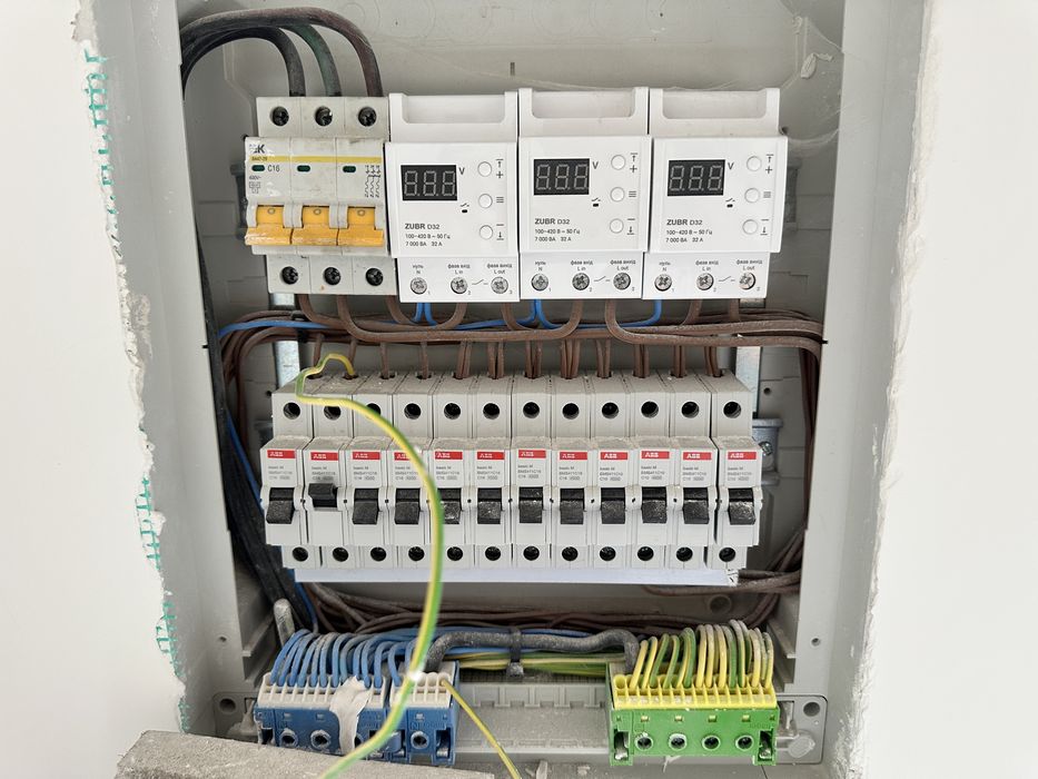 Компактний дуплекс в Котеджному містечку.