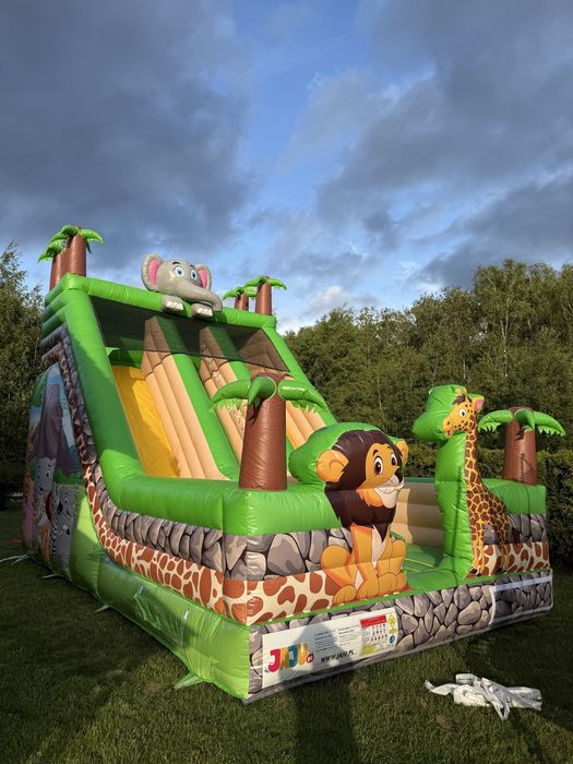 Dmuchana zjeżdzalnia, w stylu JUNGLA