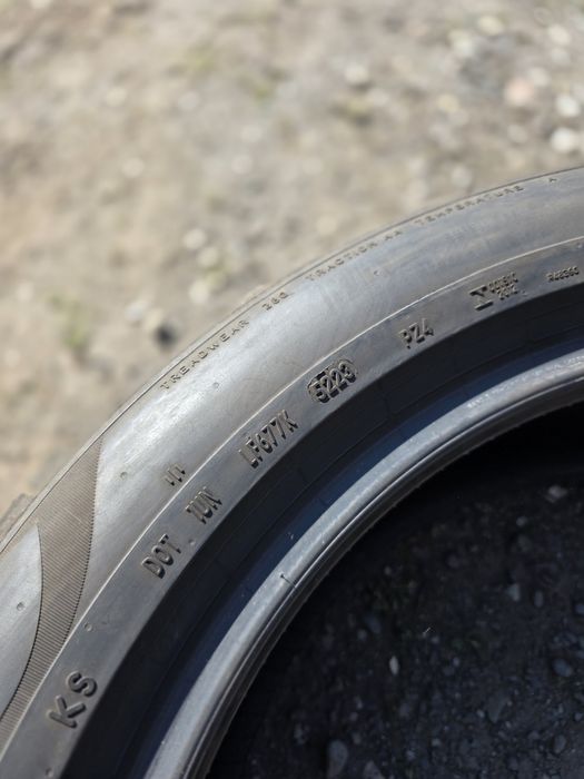 2023 ROK # 235/50R19 # Pirelli P ZERO # ~7mm / 6.5mm #Opony