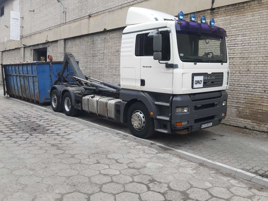 Odpady ,Wywóz odpadów, surowce wtórne, kontener, kontenery, hds