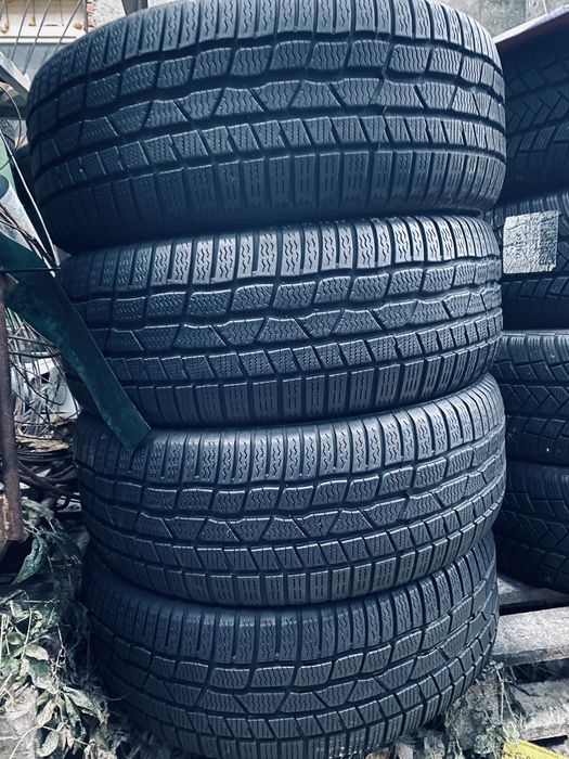 225 55 17 Continental TS830 95%