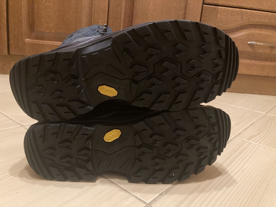 Lowa Renegade GTX Mid 100