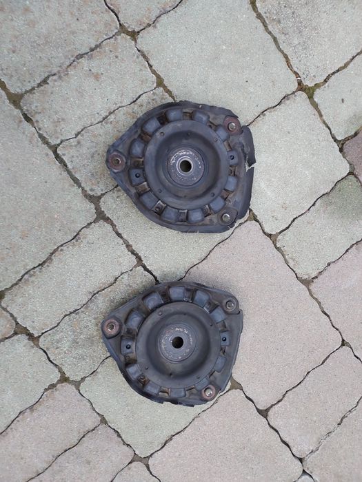 Опорні подушки амортизаторів 540340002R Рено Меган 3 2009р