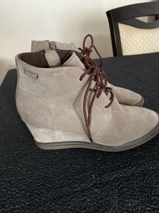 Esprit botki koturna r. 39 polecam
