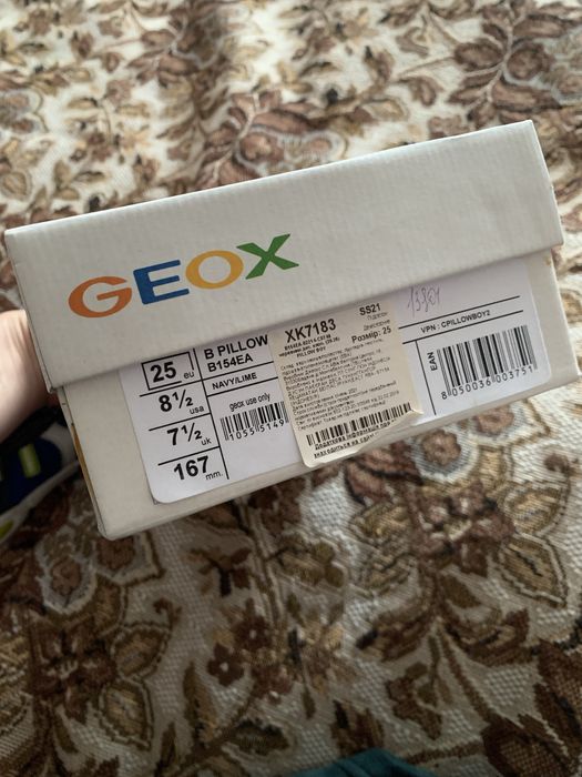 кросівки Geox 25 розмір