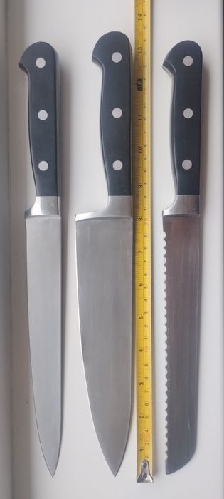 Кухонный нож  Fiskars. Kloverblad