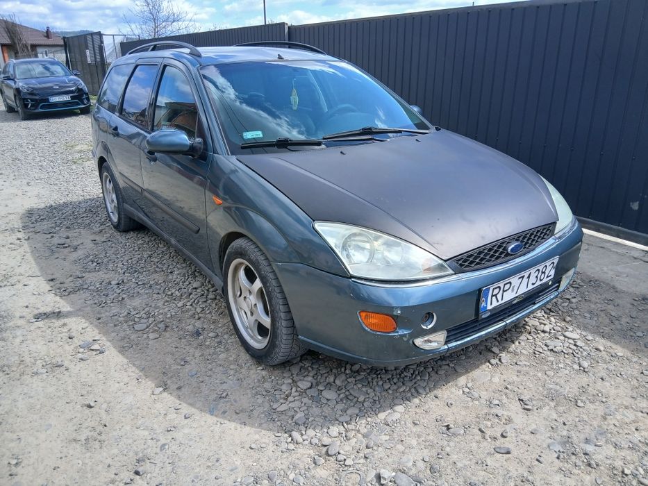 В продажі Форд фокус 1.8Tdci на механіці