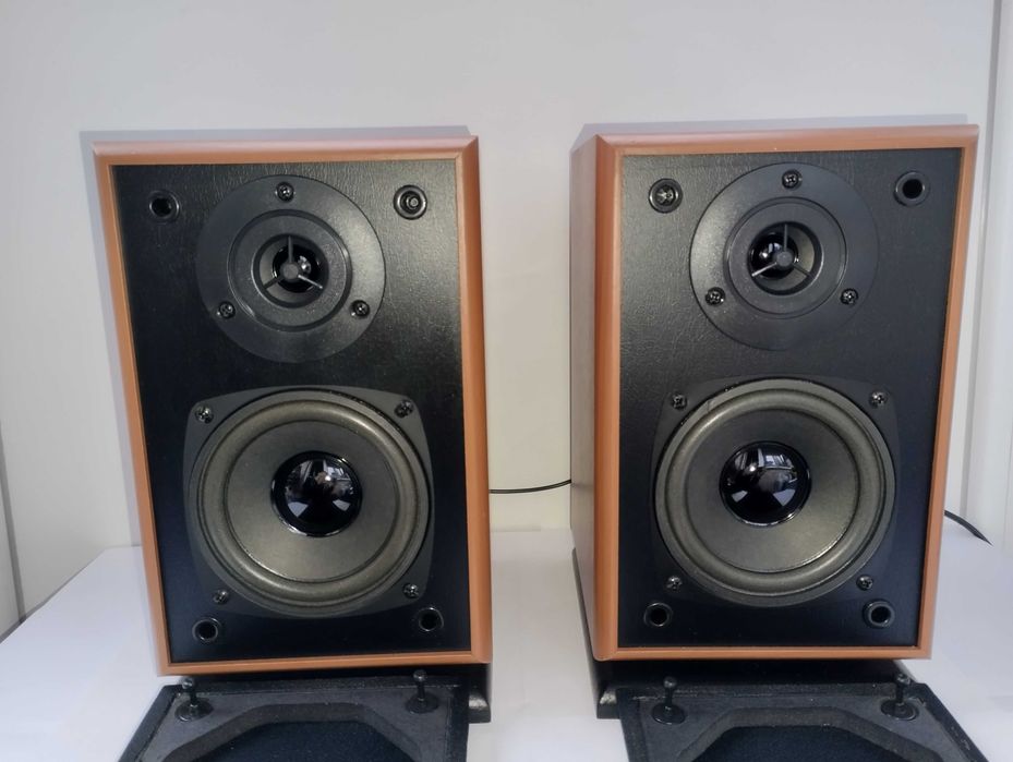 Колонки SPS . Мощьность 300 Вт