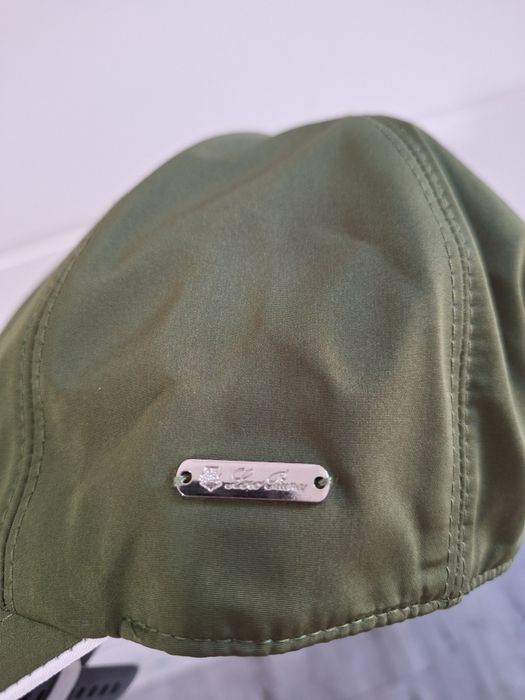Loro  piana  czapka  z  daszkiem