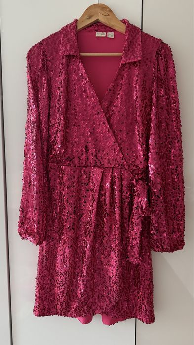 Sukienka cekiny rózowa 36/38