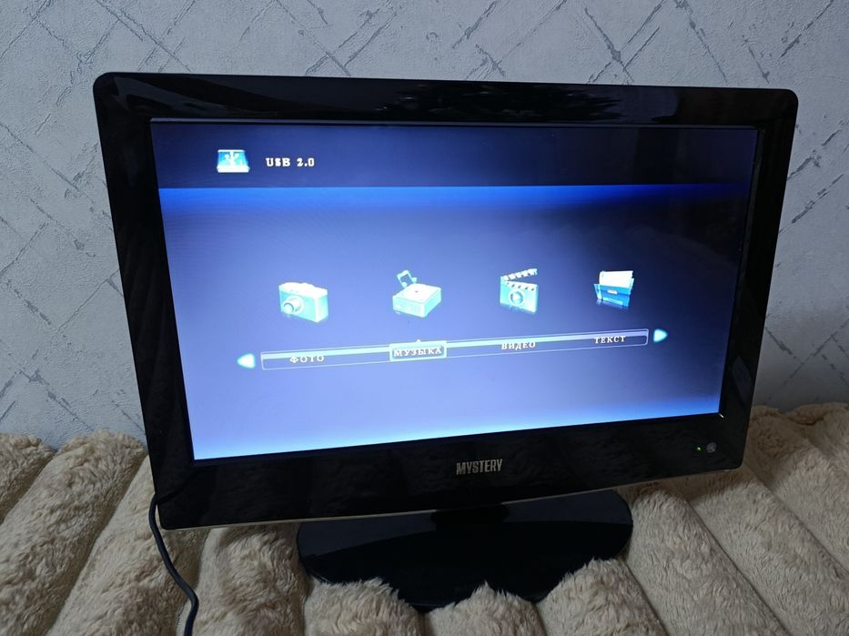 Телевизор Mystery 1611LW.