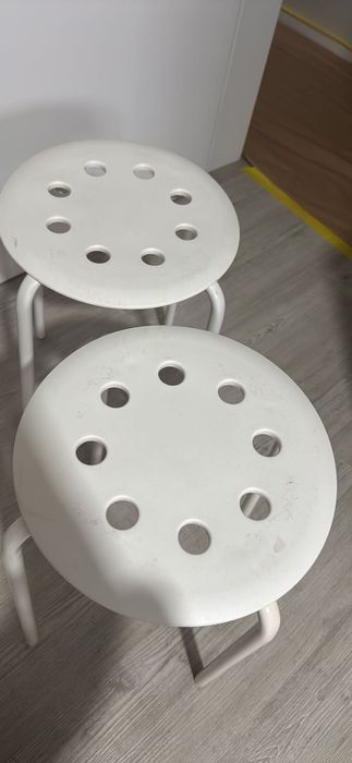 Bancos IKEA brancos x2