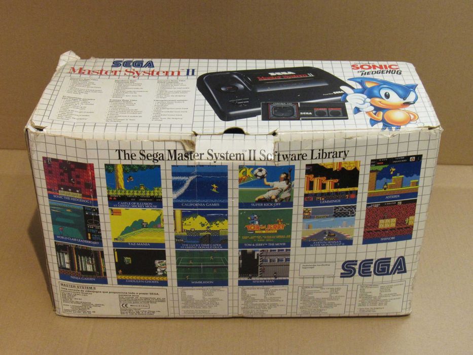 Consola Sega Master System II Sonic em caixa