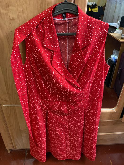 Сарафан под поясок,в отличном состоянии,одевался 3 раза