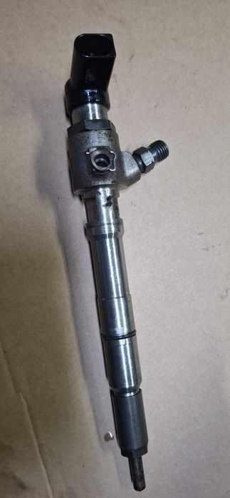 Injectores Renault / mercedes 1.7 e 1.8 dci