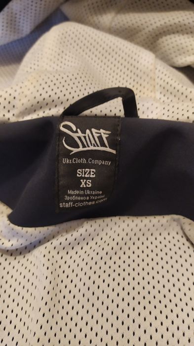 Стильная ветровка-куртка Staff