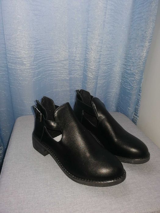 Sapatos e botas Tam 37