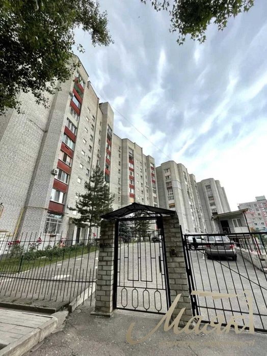 Продаж 4кмн квартири ЖК Правий