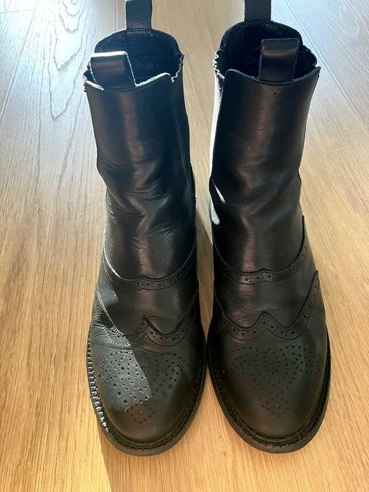 Sztyblety ZIGN golfy brogs czarne botki wsuwane 39