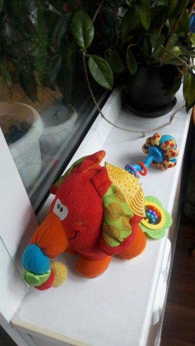 Интерактивная игрушка слоник (Playgro)