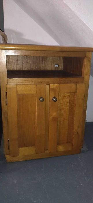 Cómoda Larga C/Portas