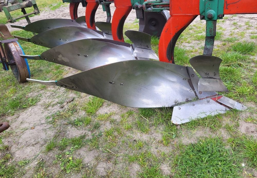 PŁUG obrotowy Kverneland 4 skibowy 3+1 Lemken obrotowy