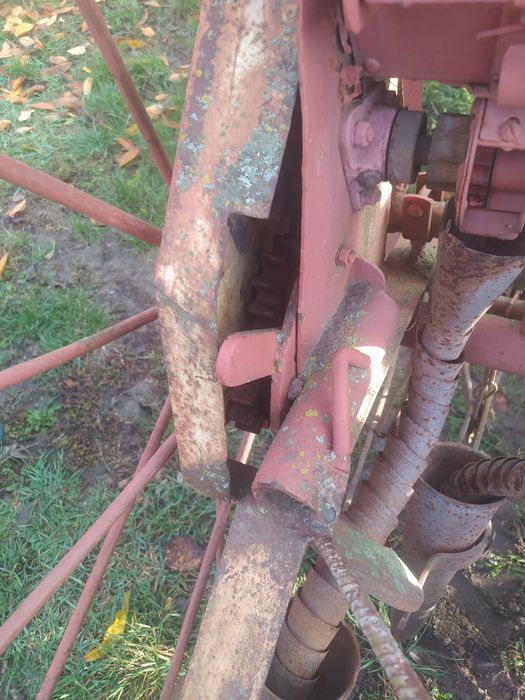 Зернова сіялка  на мінітрактор