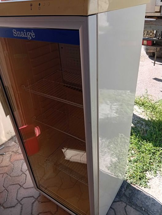 Холодильная камера Snaige на 400л