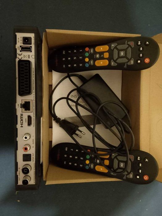 dekoder multimedia IPS 3000 + 2 piloty