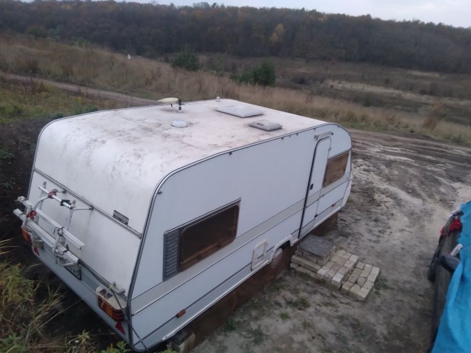 Кемпінг,дім на колесах