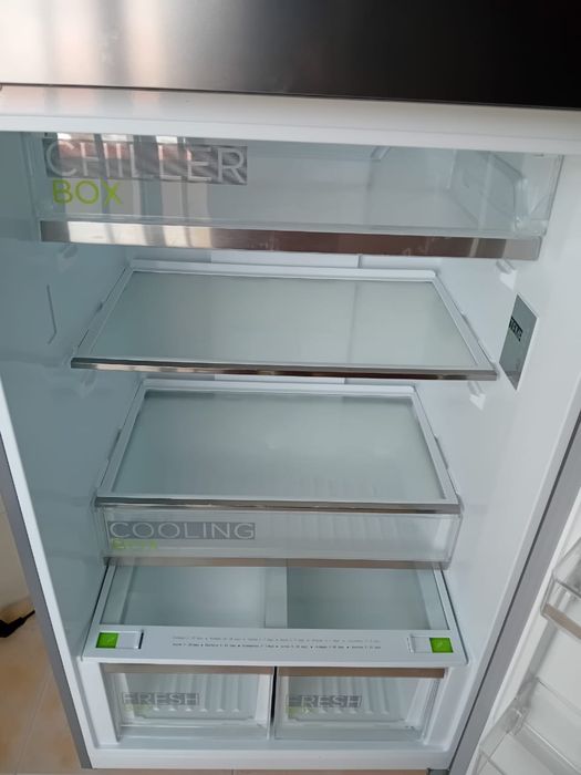 Frigorífico Combinado Midea 453L Inox