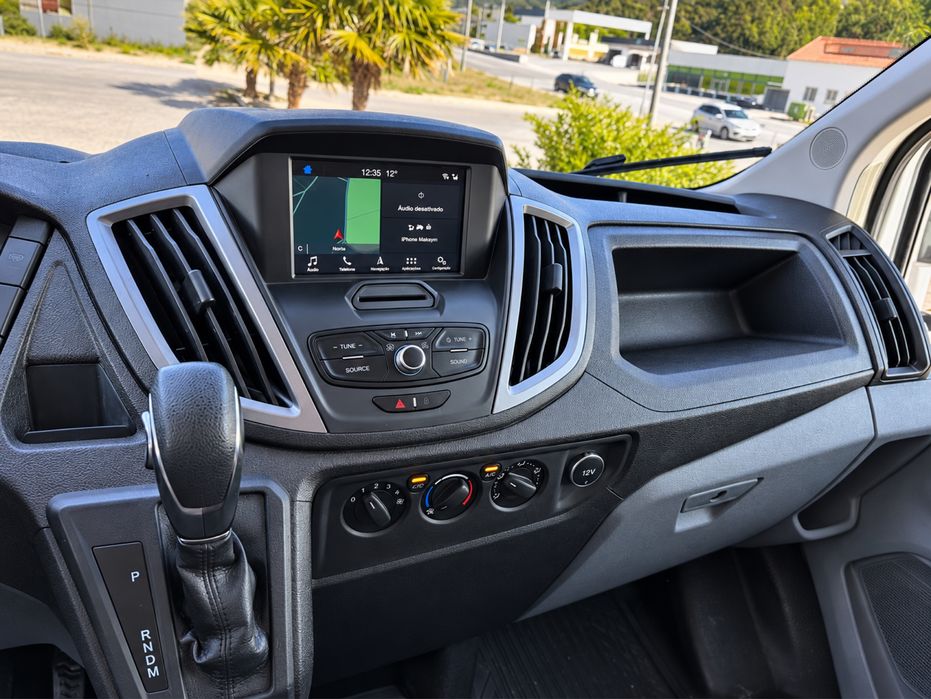 Ford Transit bom estado